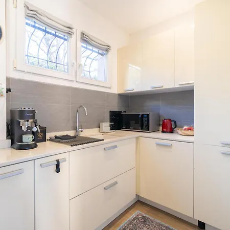 شقة Casa Sophie لووِنو